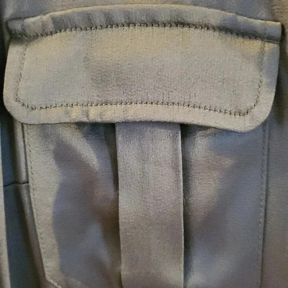 VINCE CAMUTO SATIN JACKET - Picture 2 of 3